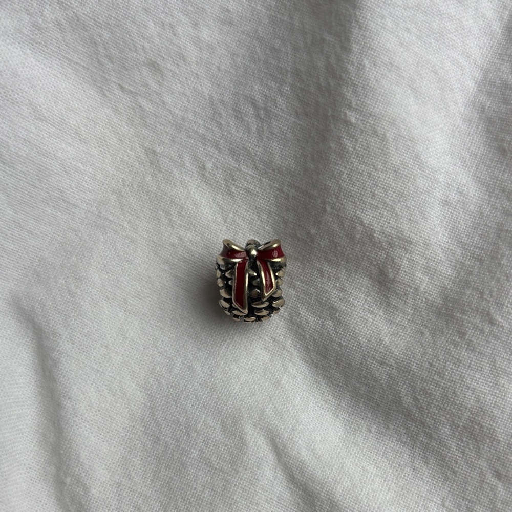 Pandora Red Bow Charm